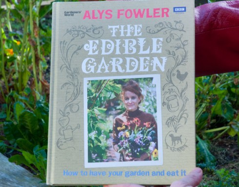 Alys Fowler's Edible Garden