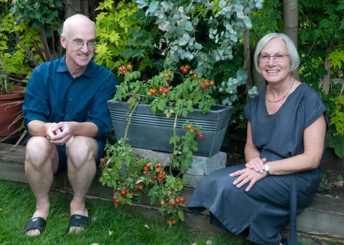 Ben and Jill with their tomoatoes