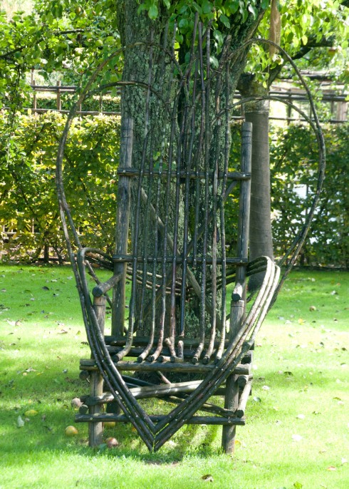 Chair 2 at Prieure D'Orsan